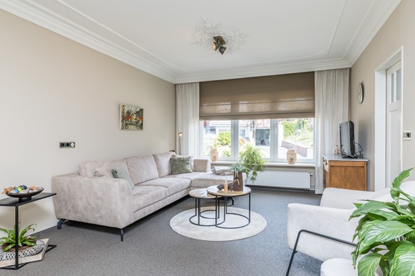 Foto - Te koop: Instapklaar gemoderniseerd vrijstaand woonhuis met 188 m2 wonen in Bocholtz